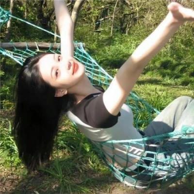 精灵高中:逃离骷髅海岸