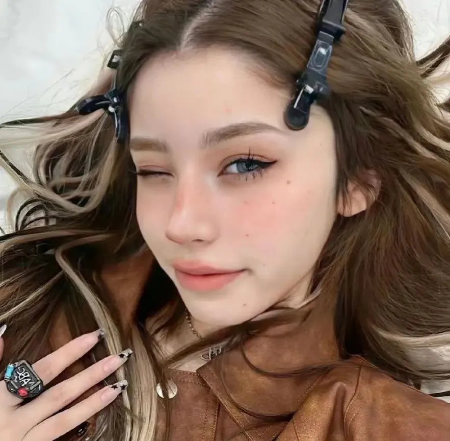 让我看见你是谁